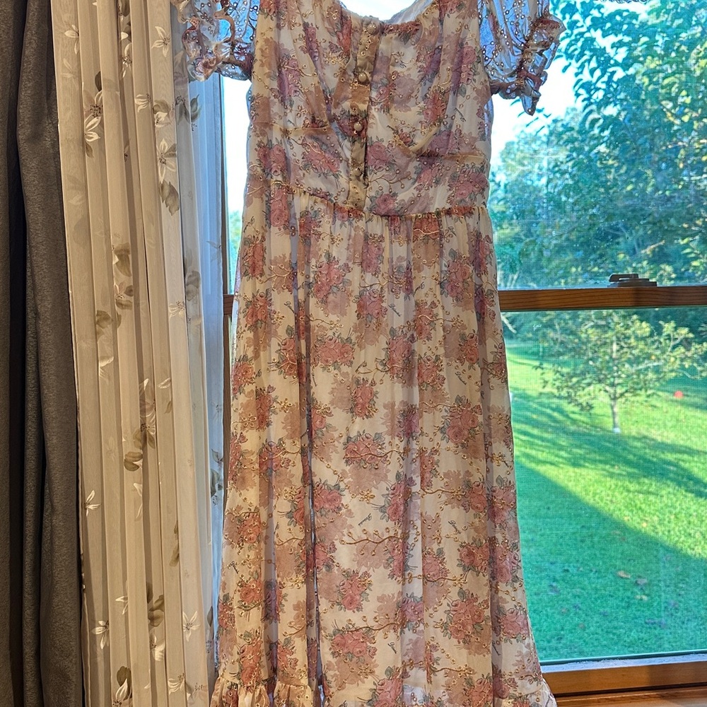 Ivy City Co Pink Floral Maxi Dress - Picture 2 of 2